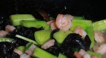 吃瓜花样吃法图解,解锁夏日消暑美食新境界