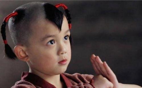 瓜地吃瓜吴磊,吴磊演绎夏日青春风采